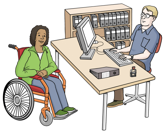 Das Bild zeigt eine Frau im Rollstuhl. Vor ihr sitzt ein Mann im Schreibtisch. Er hilf ihr bei der Suche nach Arbeit.