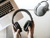 Bild von Zubehör für einen Podcast.