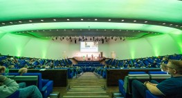 Kongresshalle der Basi beim A+A Kongress.