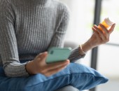 Sucht erkennen, früh handeln – neues Web-Based Training von iga zur Prävention in der Arbeitswelt