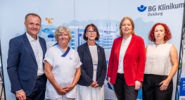 Gruppenbild: v.l.nr.: Dr. Stephan Fasshauer, Claudia Plohmann, Brigitte Götz-Paul, Bärbel Bas, Ina Schwarze