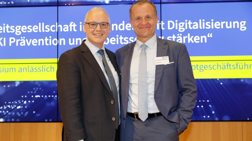 Dr. Stefan Hussy (links) und Dr. Stephan Fasshauer (rechts) Dr. Stefan Hussy (links) und Dr. Stephan Fasshauer (rechts)